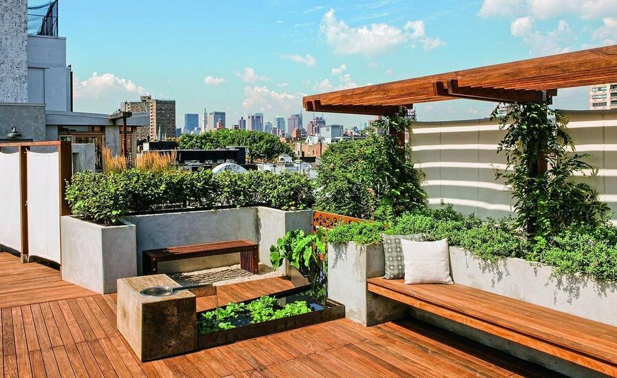 Les fleurs de votre terrasse viendront compléter l&#39;ensemble parfait.